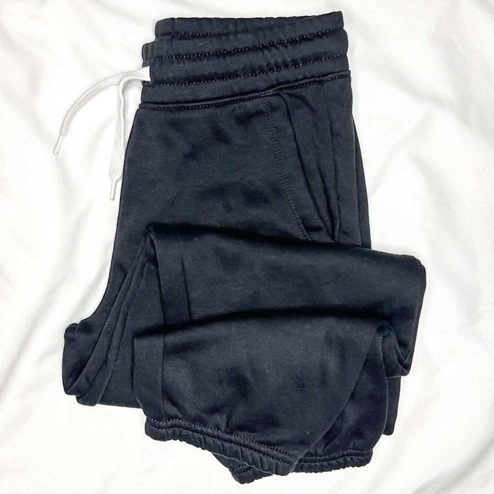 Old Navy | Gender-Neutral Sweatpants for Kids | M (8)